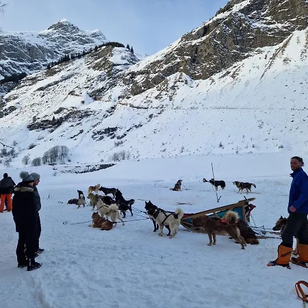 Chalet Le Grand Bec *