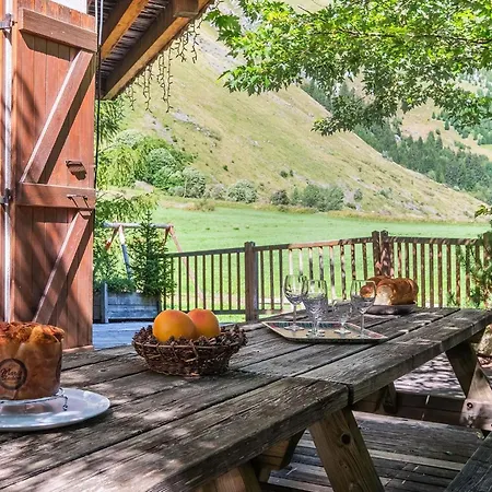 Chalet Le Grand Bec *