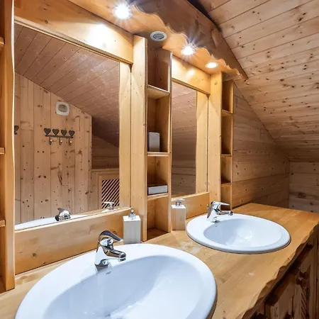 Chalet Le Grand Bec *