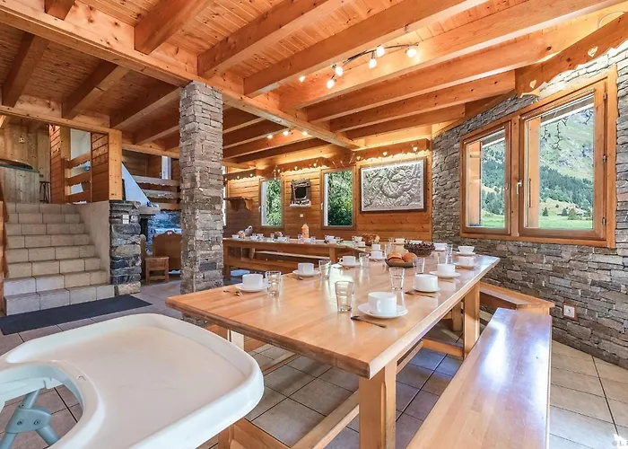 Le Grand Bec Шале Ла-Плань